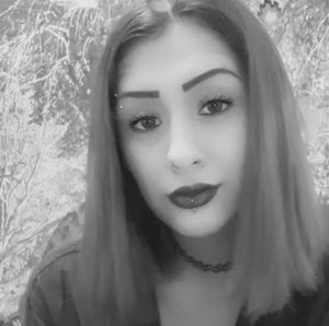 Meet your Posher, Tori